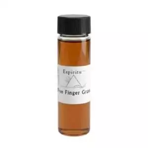 Small 2 dram glass vial of Espiritu Five Finger Grass ritual oil with label, a classic hoodoo luck and skill-drawing herb oil.