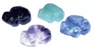 Set of 12 polished gemstone frog carvings in 15mm size, various crystal types, miniature abundance and transformation animal totem figurines for altar and gifting.