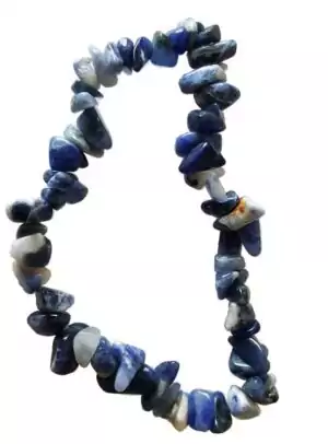 Sodalite chip bracelet with natural dark blue and white mottled crystal chips on elastic string, throat chakra communication and calm crystal chip bracelet for daily wear.