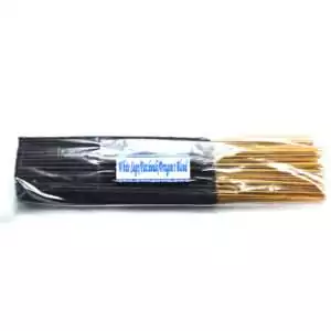 White Sage Patchouli Dragon's Blood incense sticks bulk 95-100 pack by Auric Blends — large quantity packaging on white background.