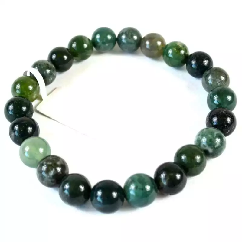 8mm-Green-Moss-Agate-bracelet-JB8586 Eight millimeter green moss agate beaded stretch bracelet with natural green and white stone patterning on a white background