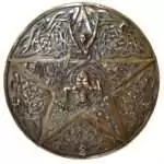 Horned God and Goddess plaque: a round bronze-toned relief with a five-pointed star, the Goddess in the top point, the Horned God at the center, and Celtic knotwork around the star.
